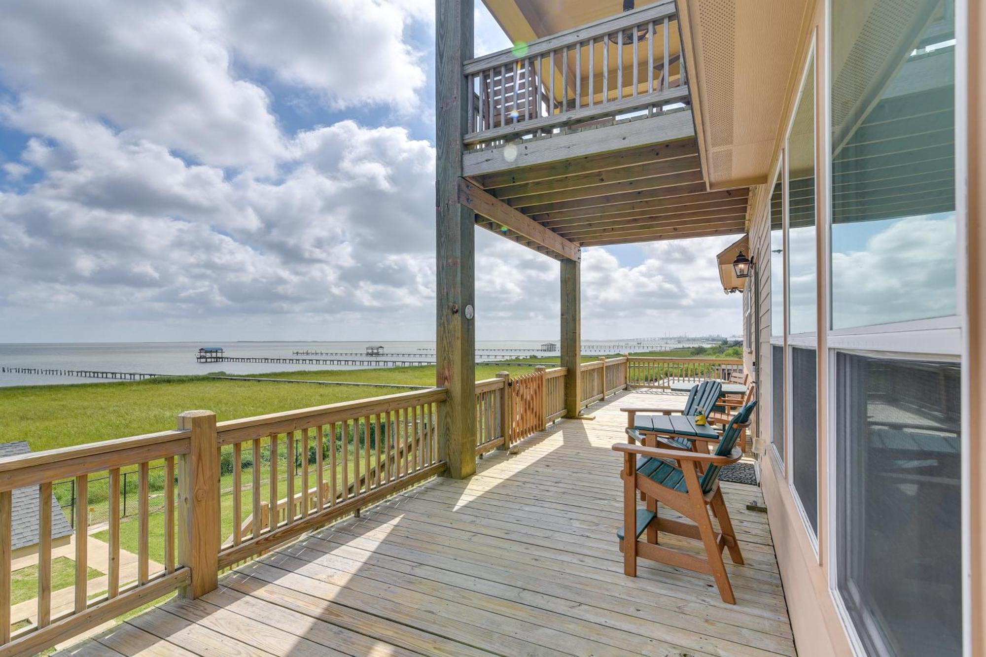 Pet-Friendly Port Arthur Retreat With Fishing Pier! Villa Exterior photo